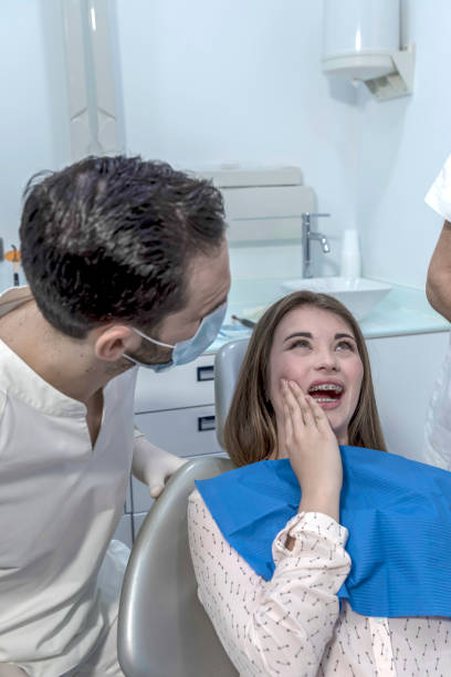 Best Emergency Denture Repair in Newington, VA